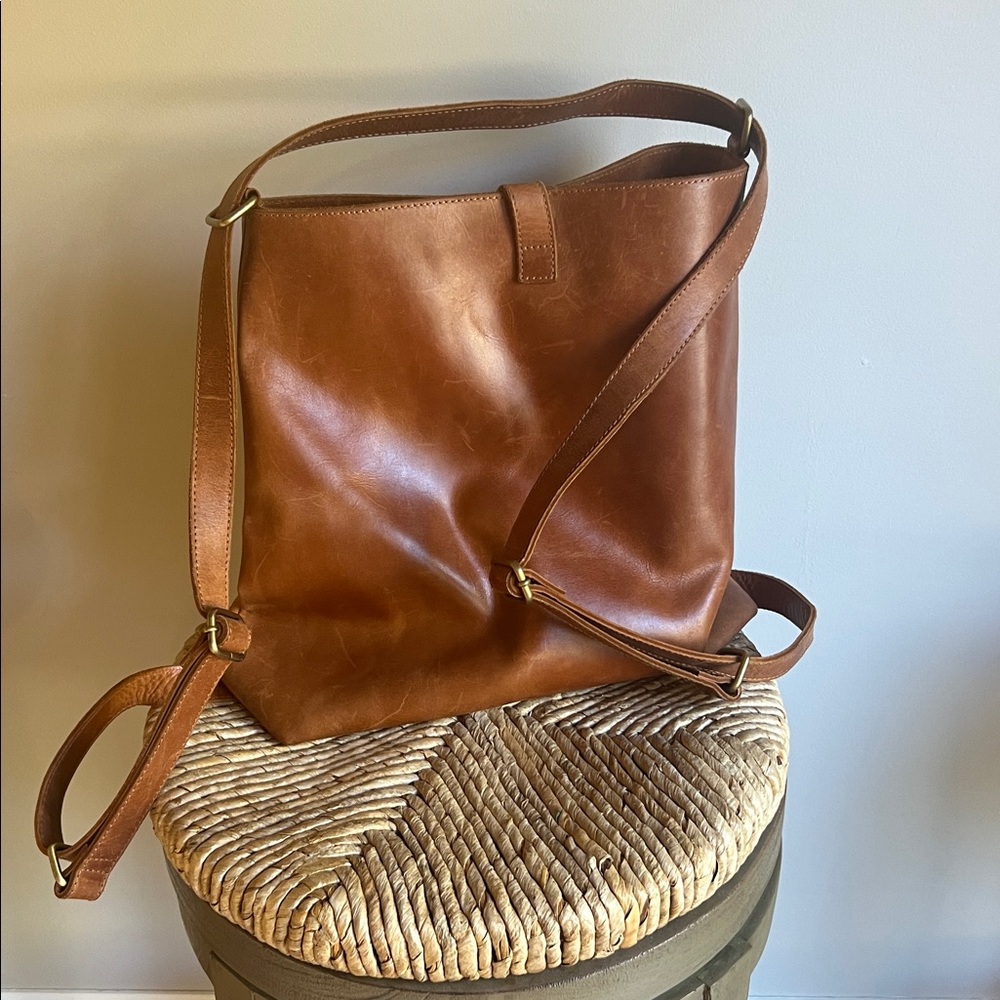 Large Elevate People Brown Leather Bucket Bag with Tassel - Picture 7 of 10